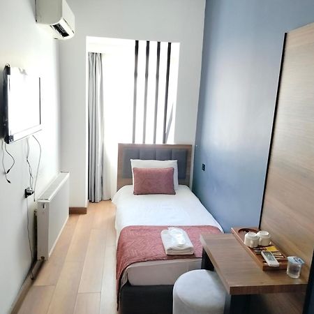 Besiktas Konuk Evi Hotel Istanbul Exterior photo